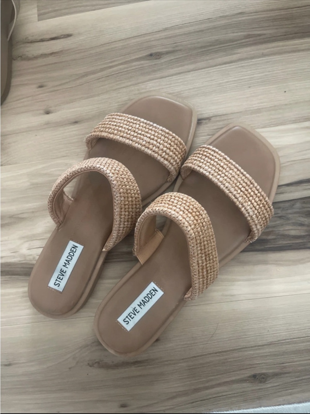 Steve Madden Tan Dividend Slide Sandals